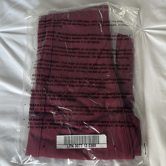 JustFab The Perfect Jegging in Oxblood - Picture 8 of 8